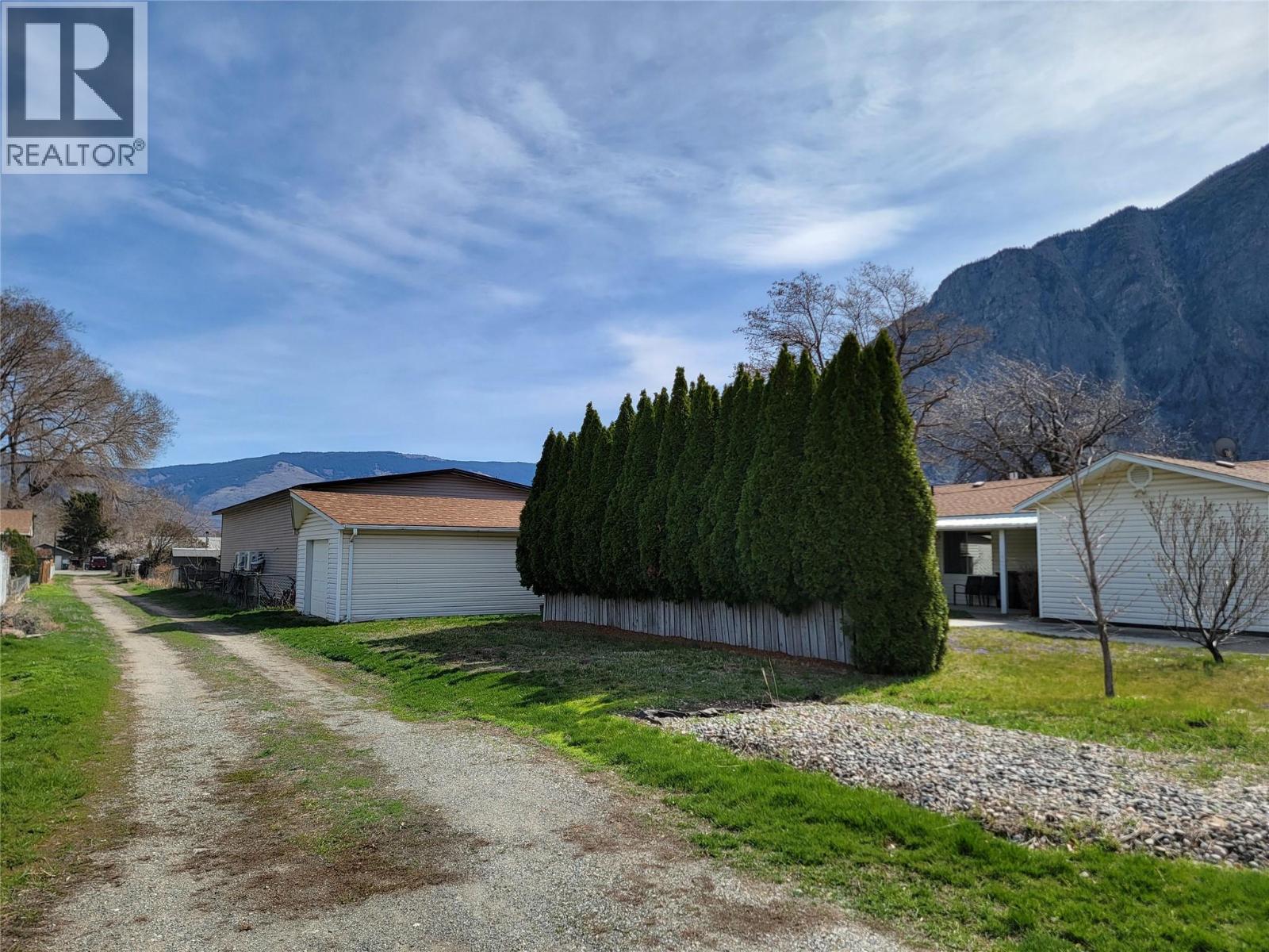 604 11th Avenue - 56