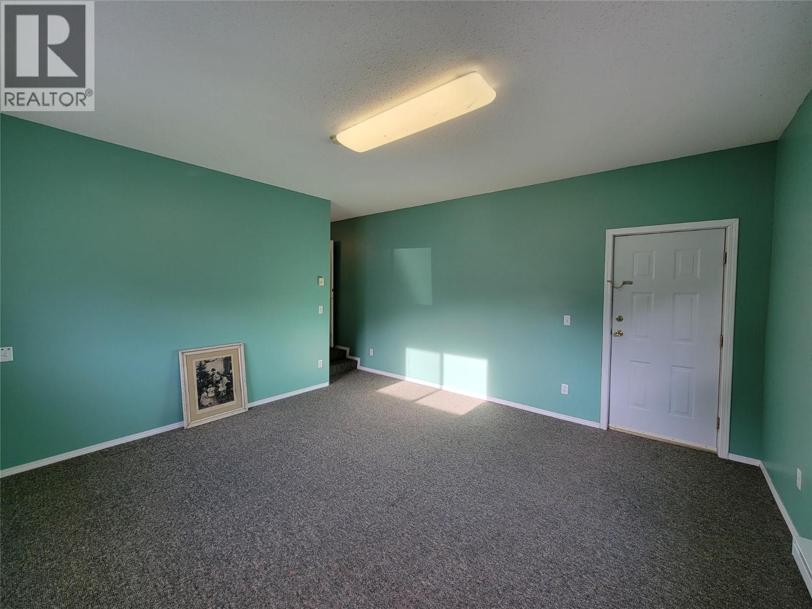 604 11th Avenue - 48