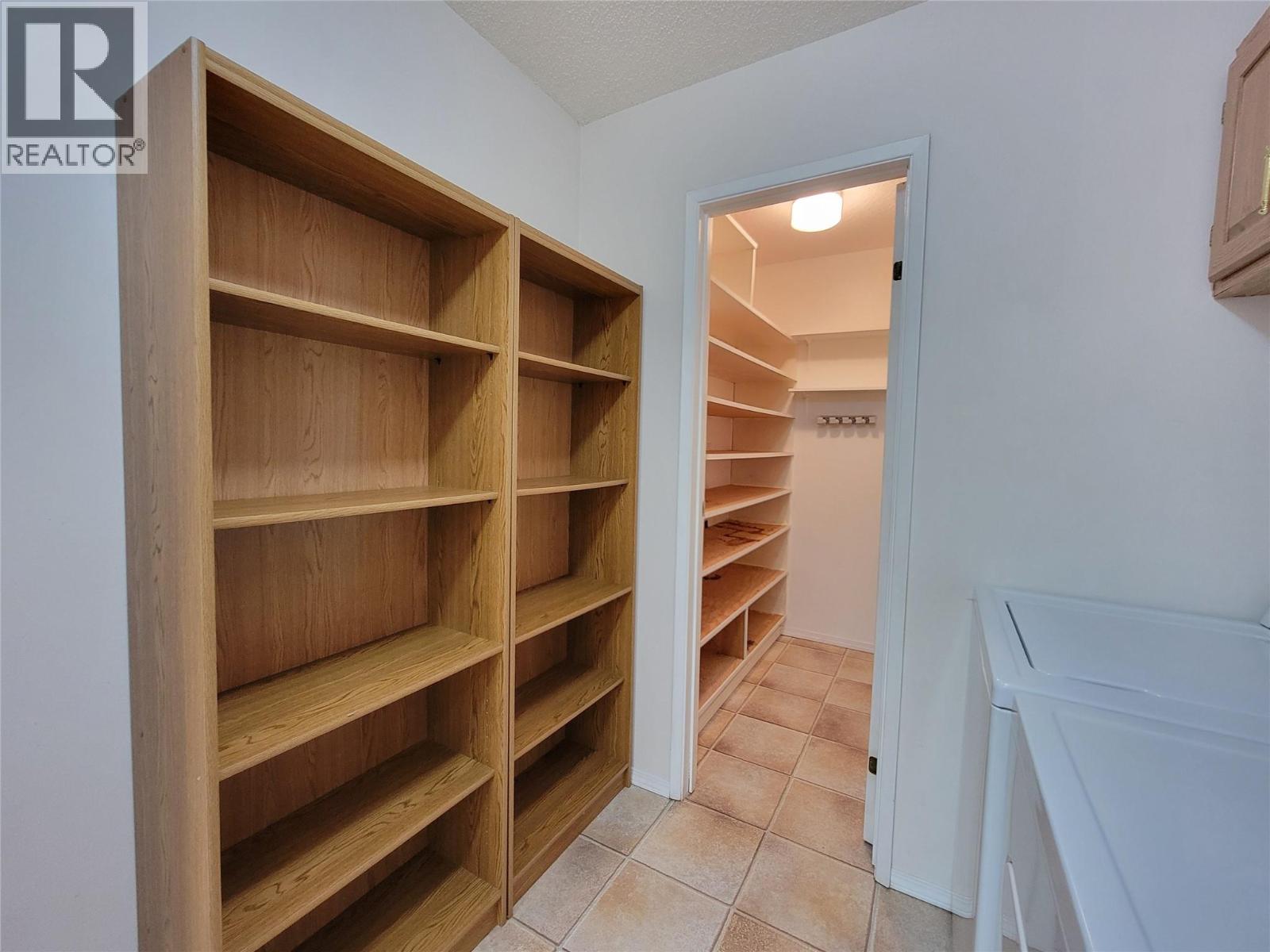 604 11TH AVENUE - 41