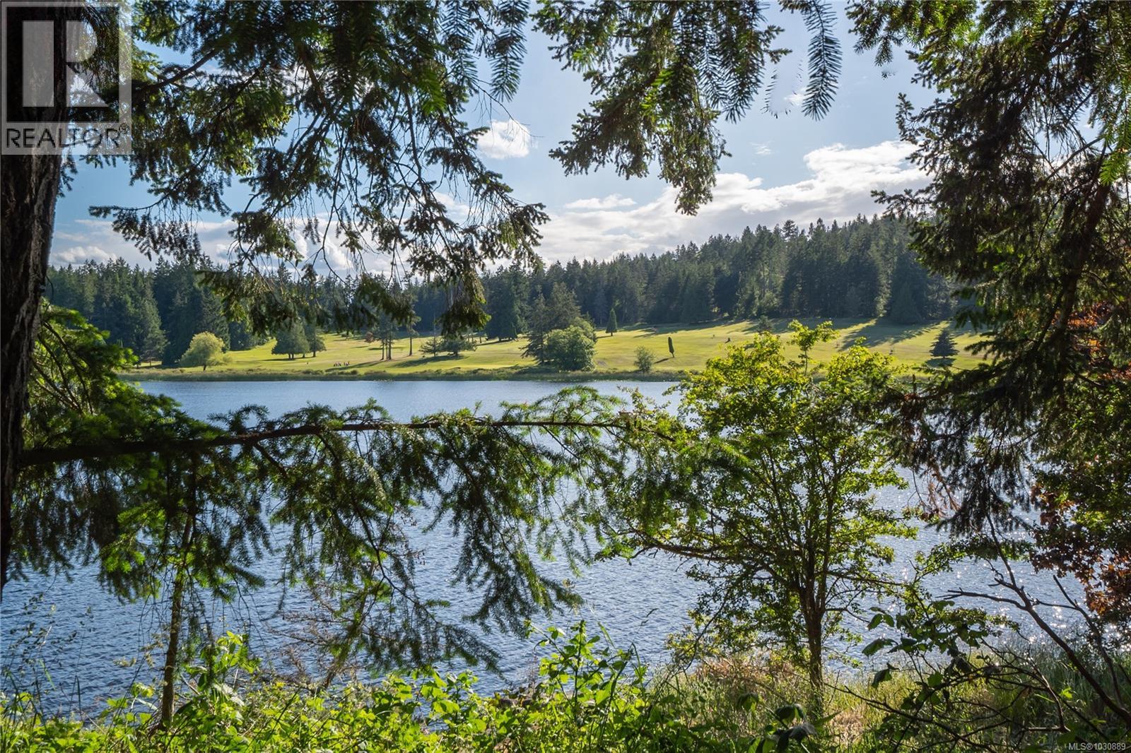 909 South Rd, Gabriola Island