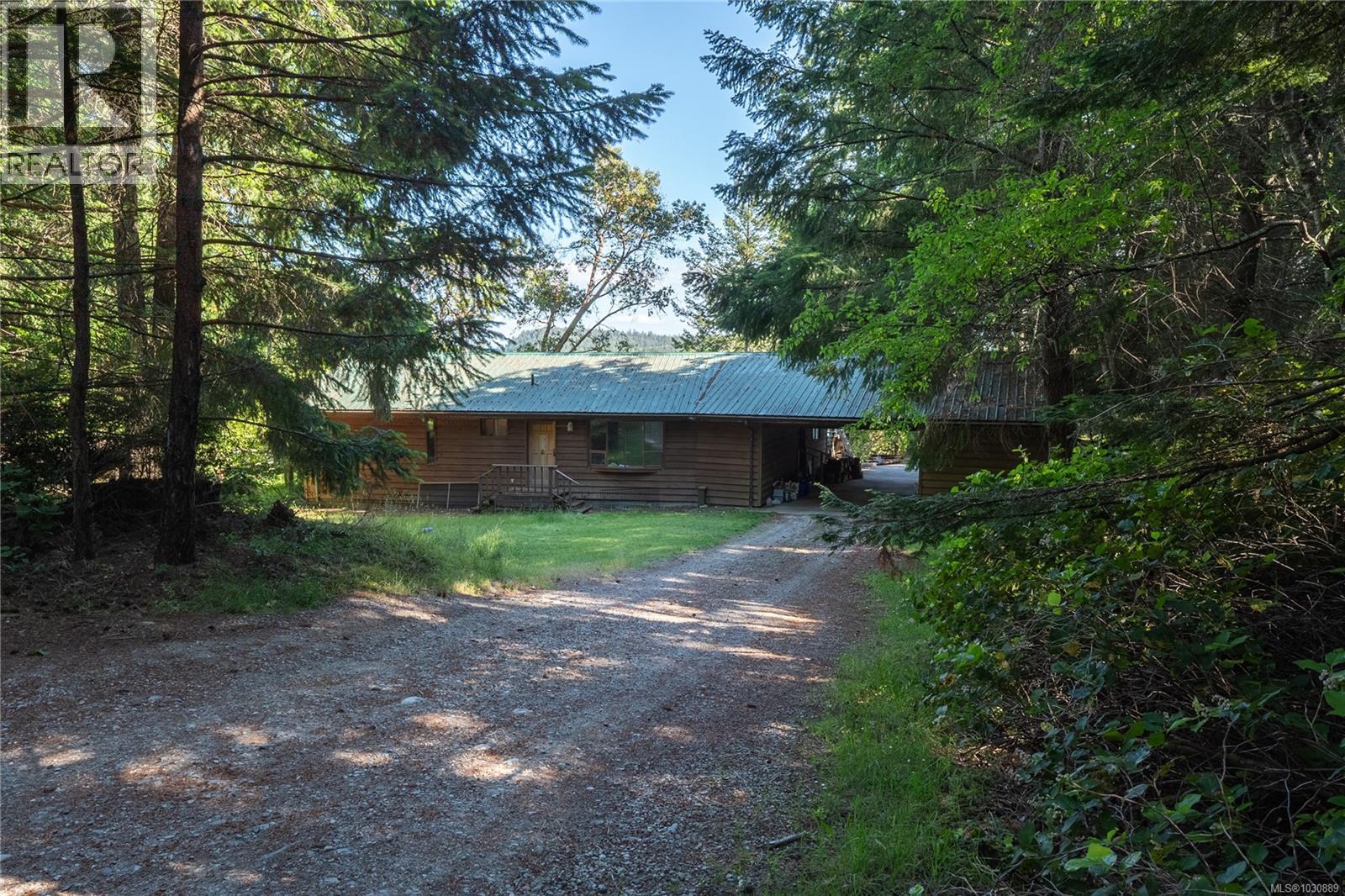 909 South Rd, Gabriola Island