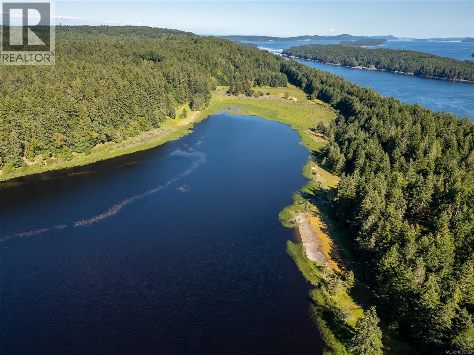 909 South Rd, Gabriola Island