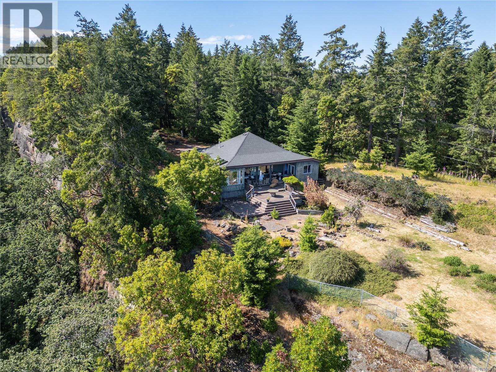 909 South Rd, Gabriola Island
