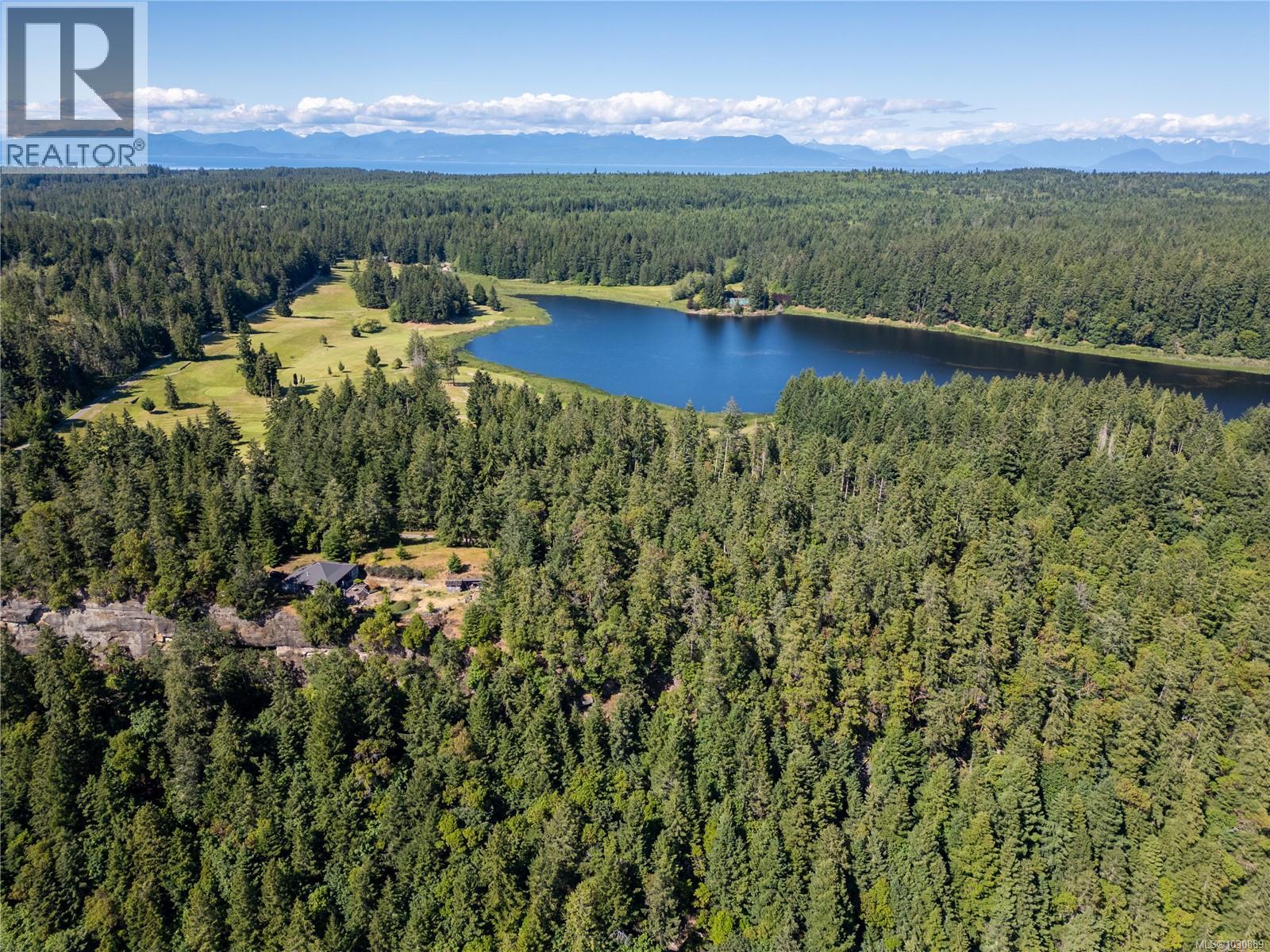 909 South Rd, Gabriola Island