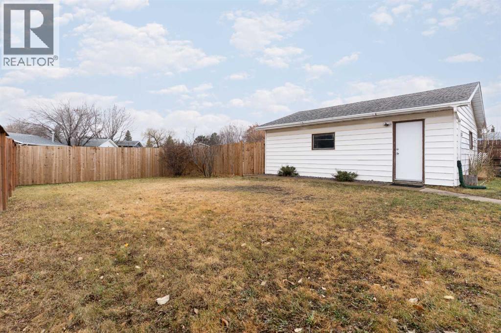 
          6603 Marler Drive
            <br/>
            <span>Camrose</span>
            , 
            <span>AB</span>
             <span>T4V3R1</span>
         - Photo 30