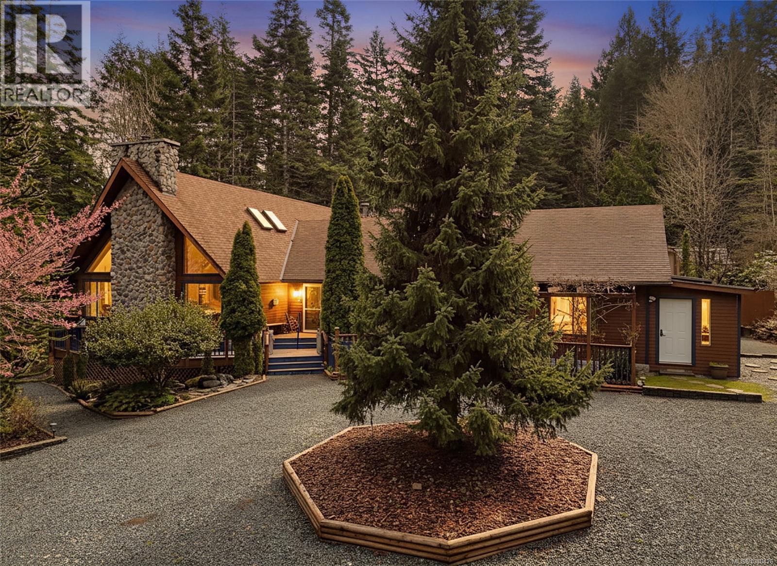 6907 Sellars Rd, Sooke