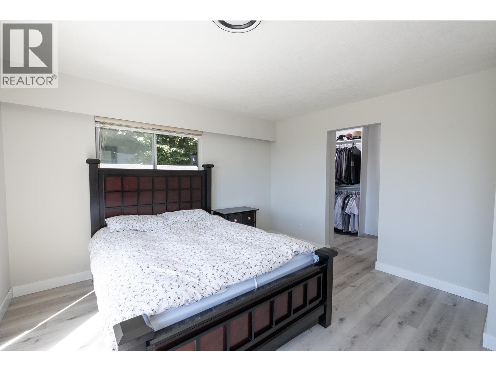 485 ABBS ROAD, Gibsons