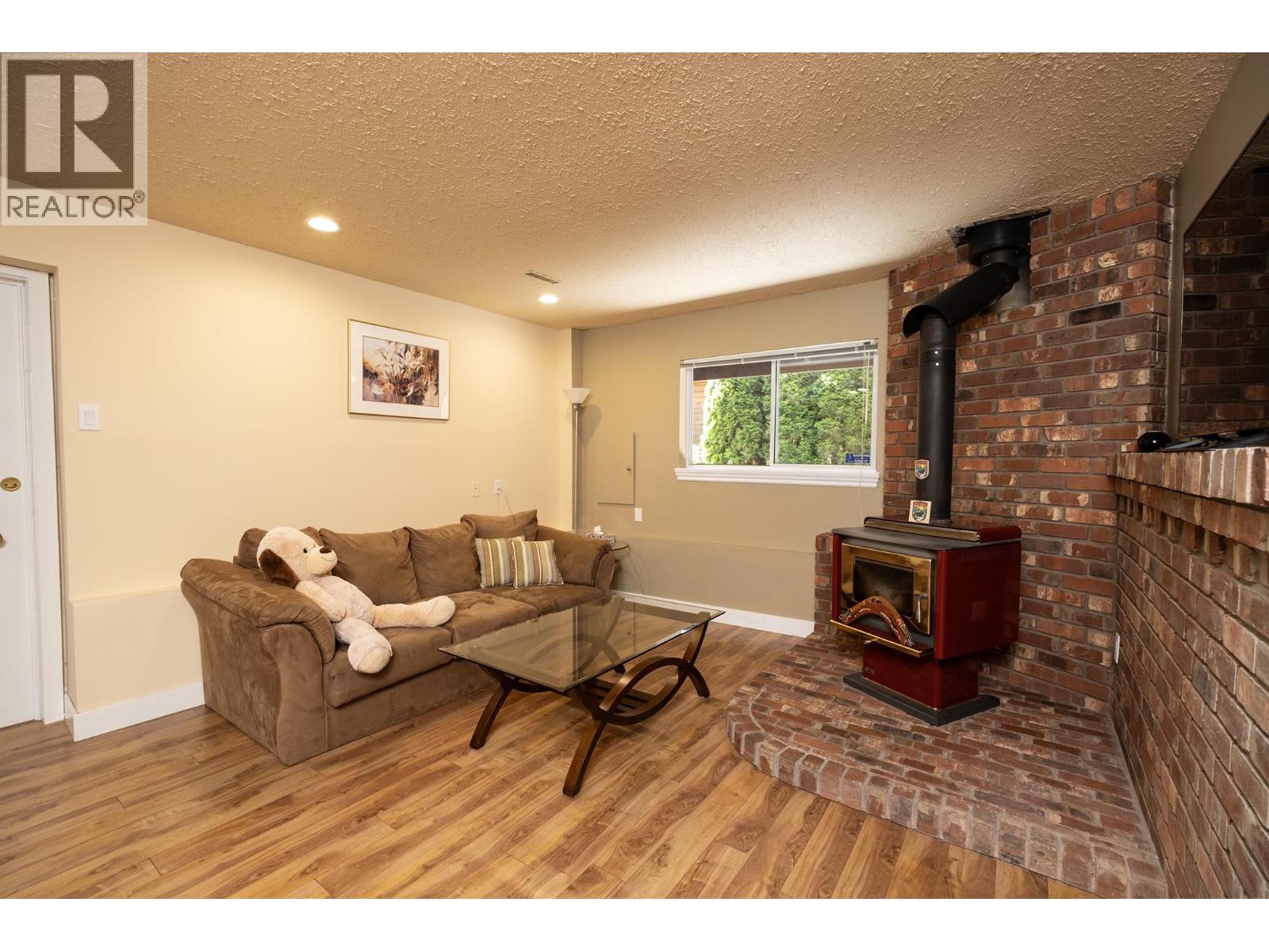 485 ABBS ROAD, Gibsons