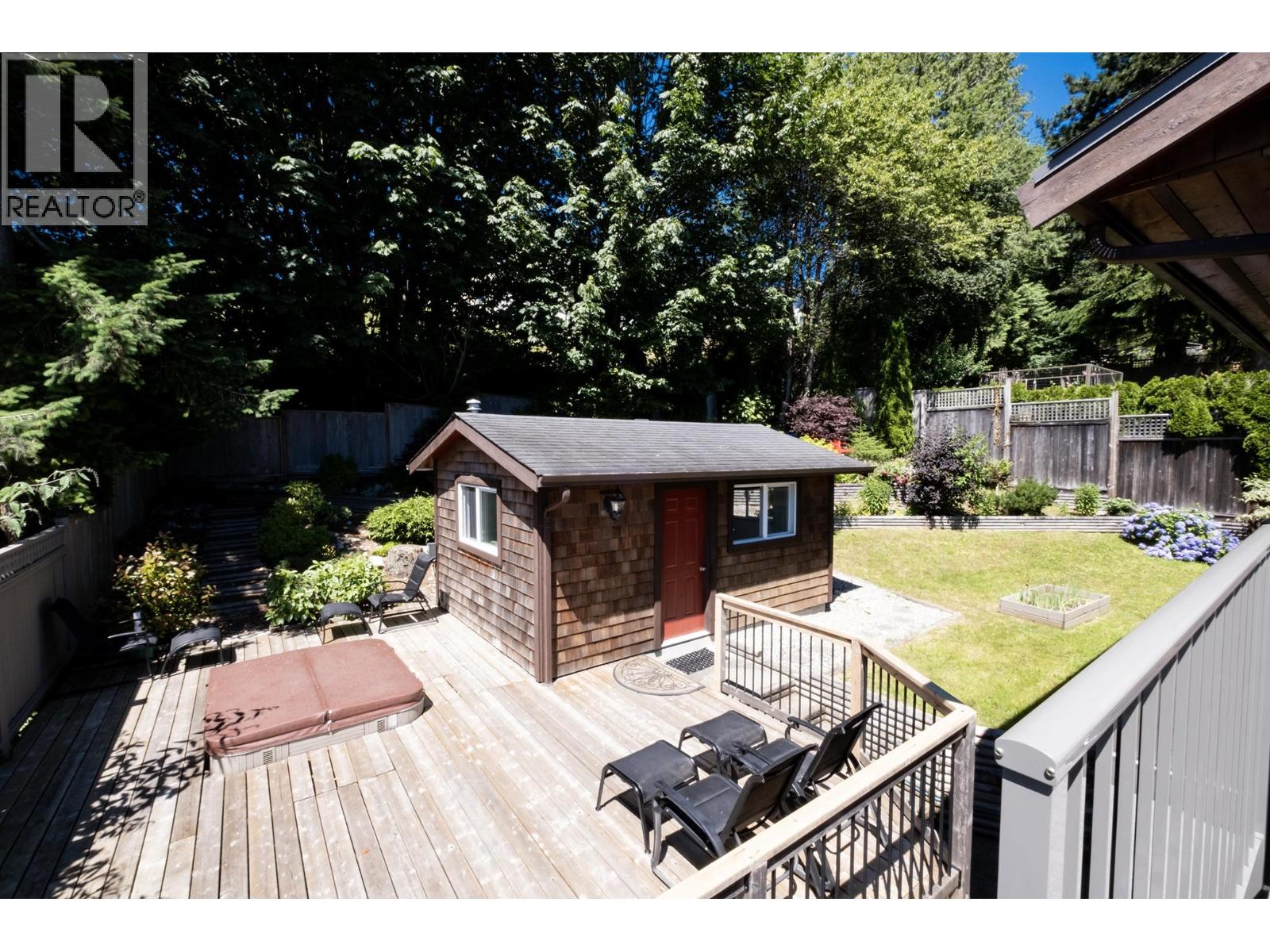 485 ABBS ROAD, Gibsons