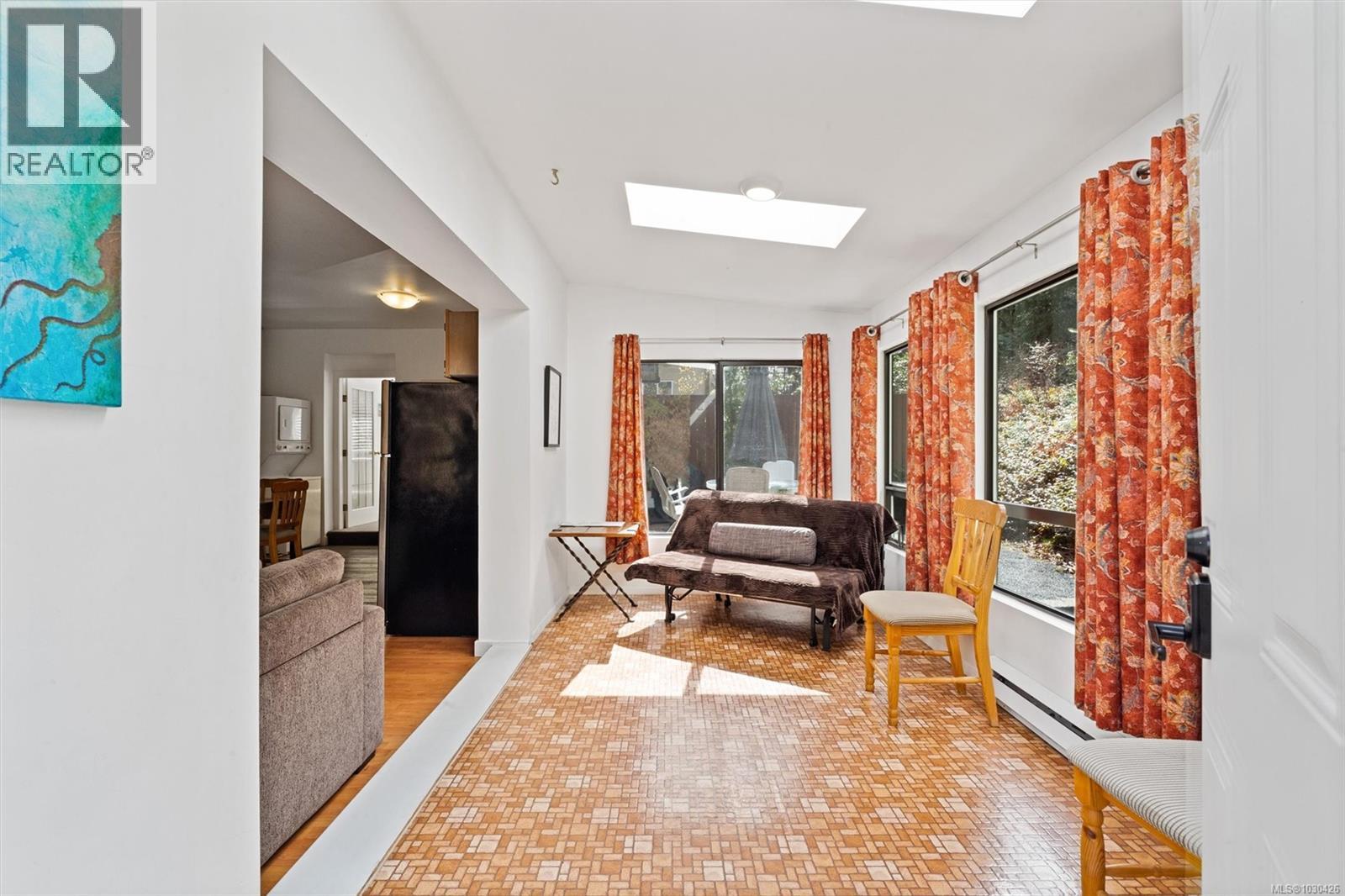 6907 Sellars Rd, Sooke