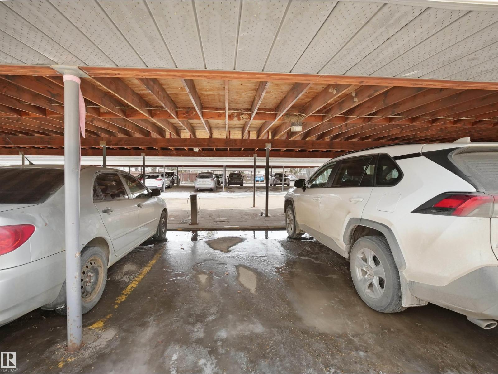 #428 4404 122 ST NW, Edmonton