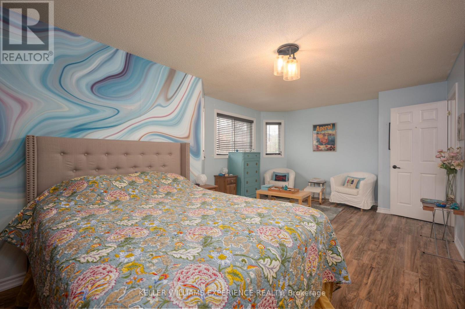 43 DUNNETT DRIVE - 16