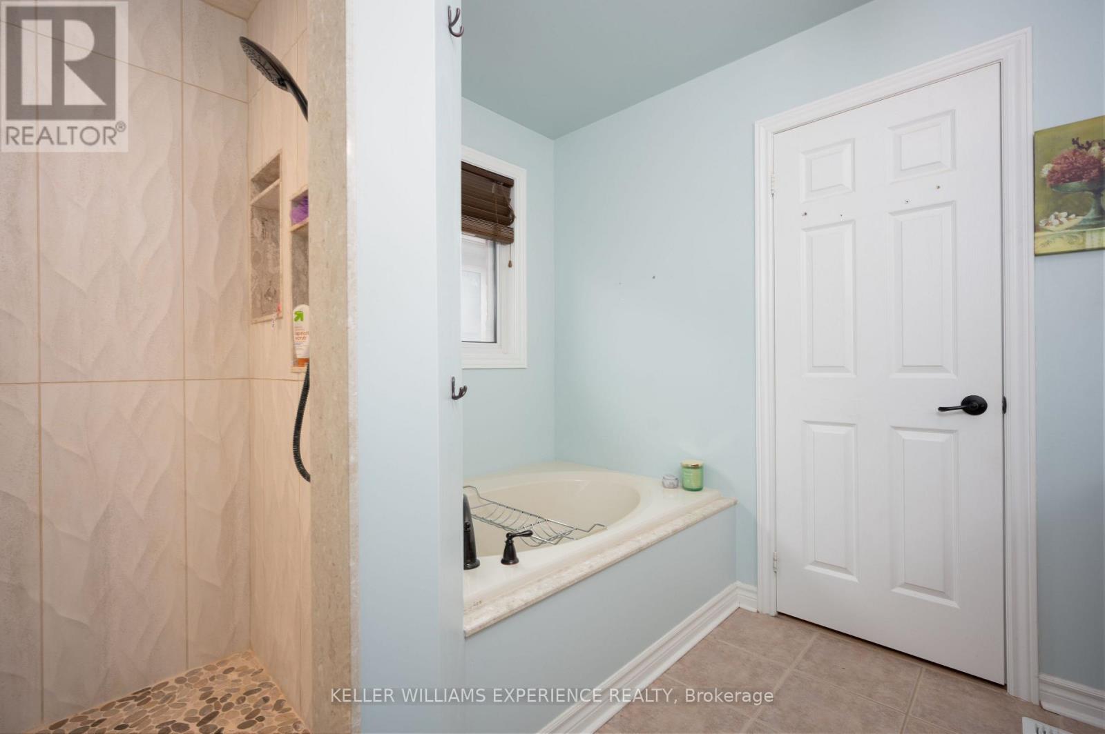 43 DUNNETT DRIVE - 19