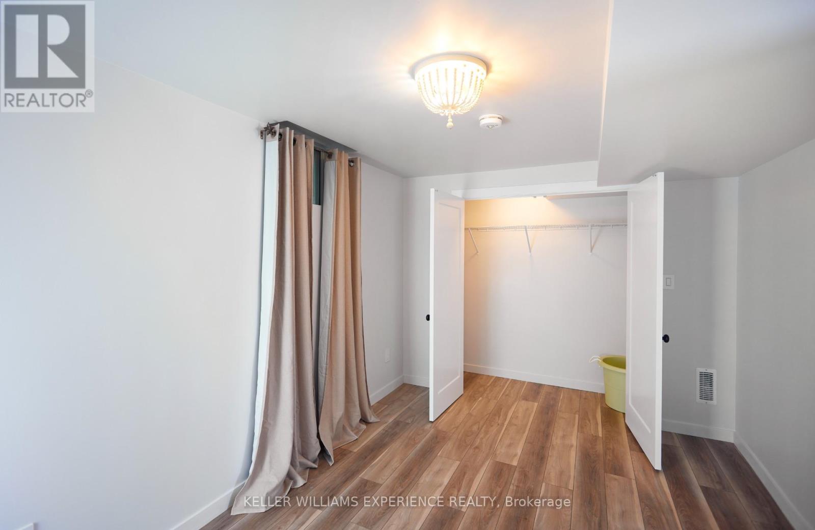 43 DUNNETT DRIVE - 30