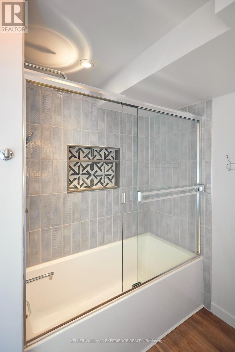 43 DUNNETT DRIVE - 34