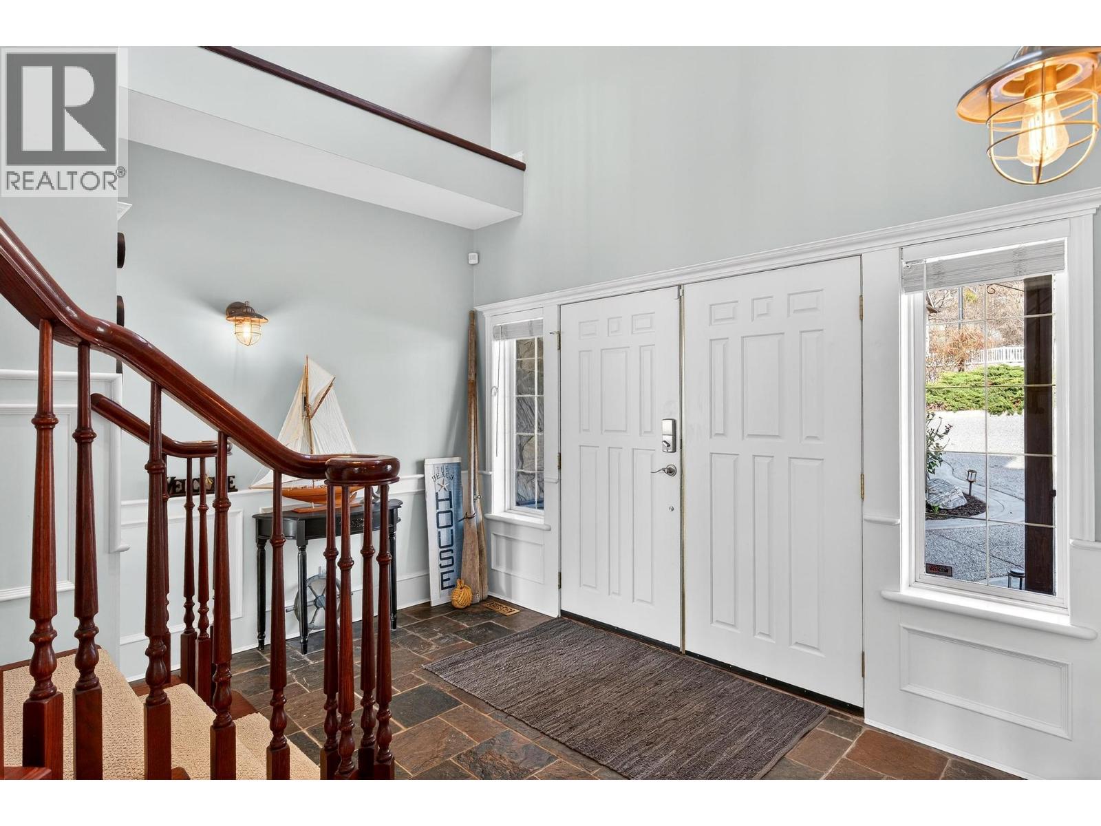 5312 Fulton Place, Peachland