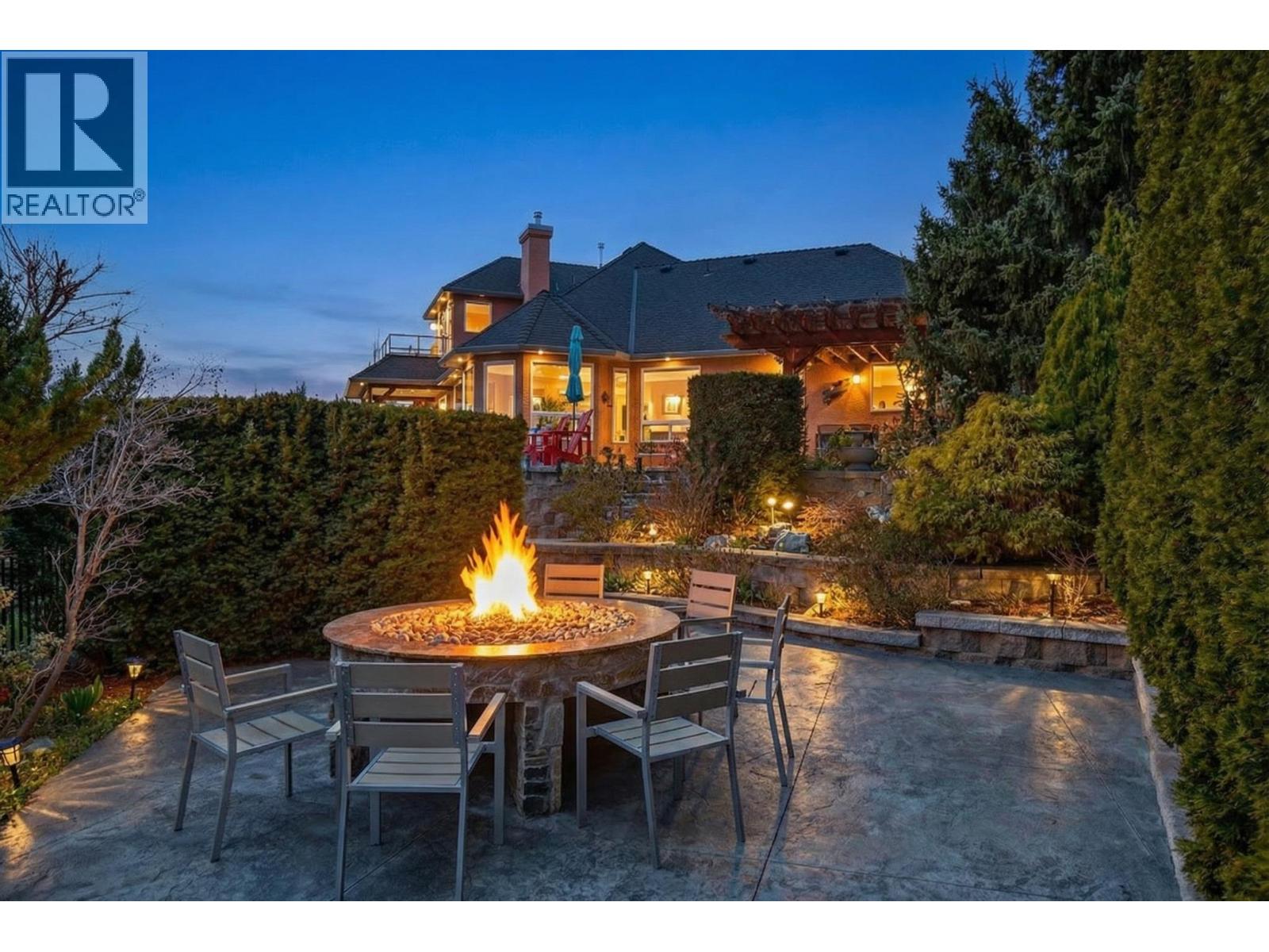 5312 Fulton Place, Peachland