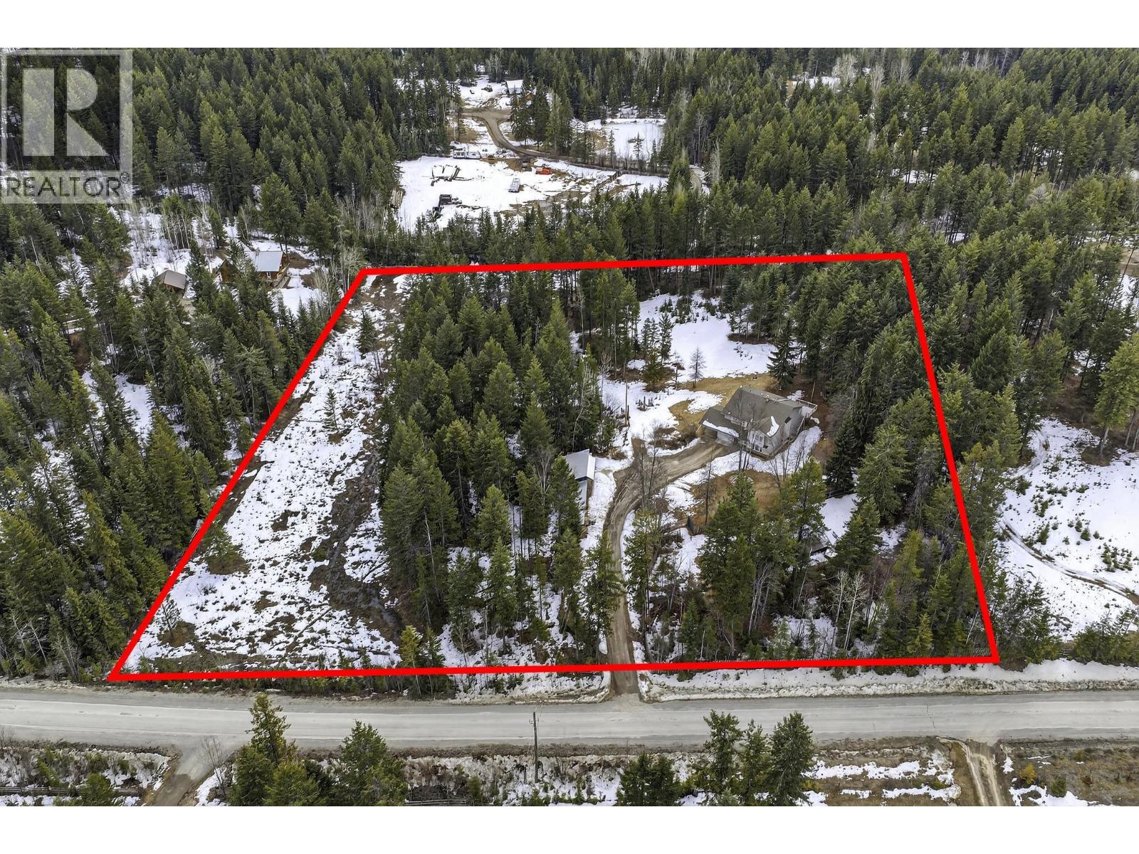  656 Lafontaine Road East, Golden