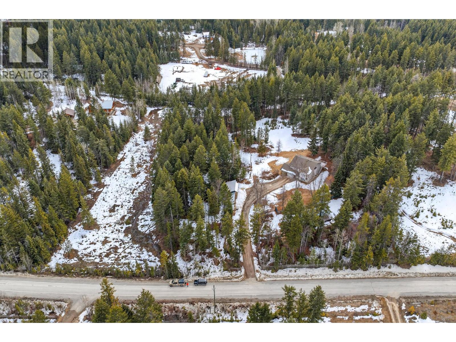  656 Lafontaine Road East, Golden