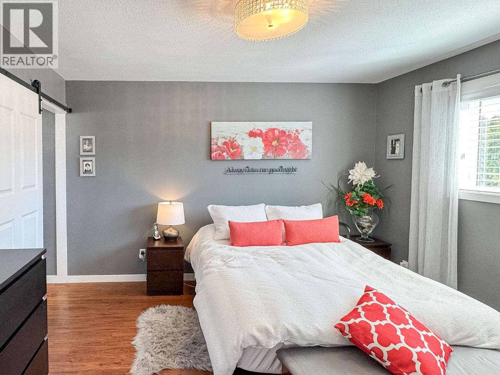 9 Santa Rosa Place, Osoyoos