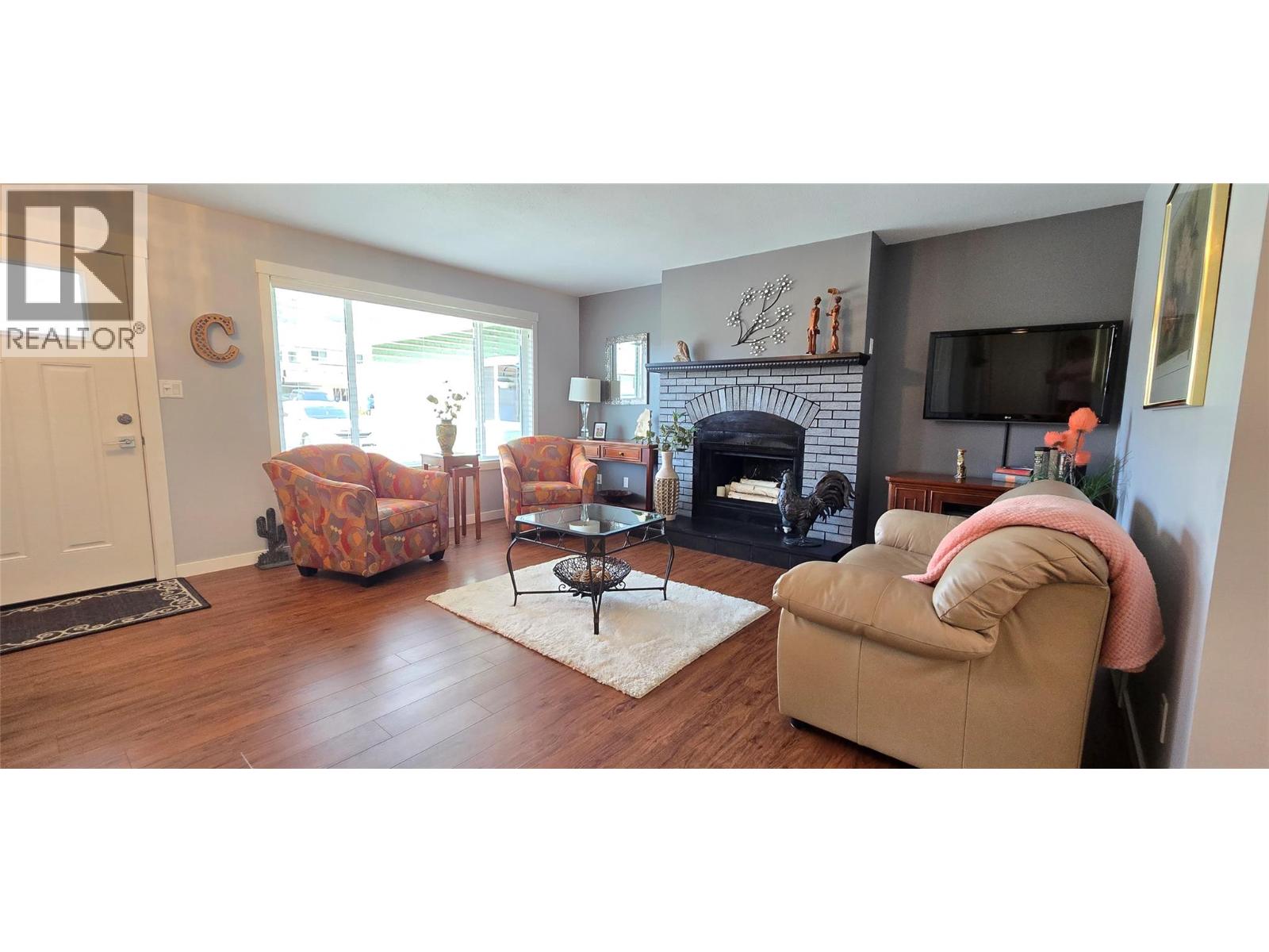 9 Santa Rosa Place, Osoyoos