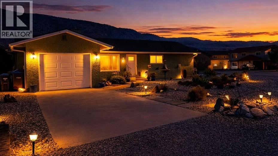 9 Santa Rosa Place, Osoyoos