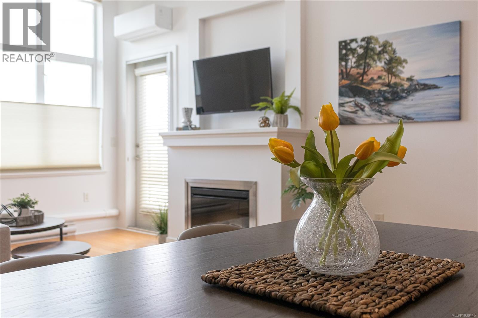 405 4394 West Saanich Rd, Saanich