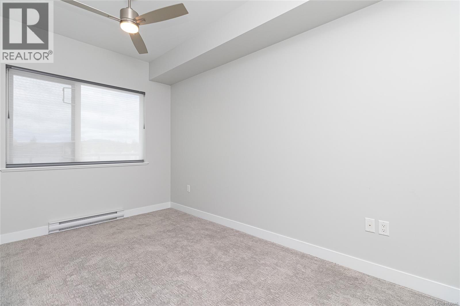 405 4394 West Saanich Rd, Saanich