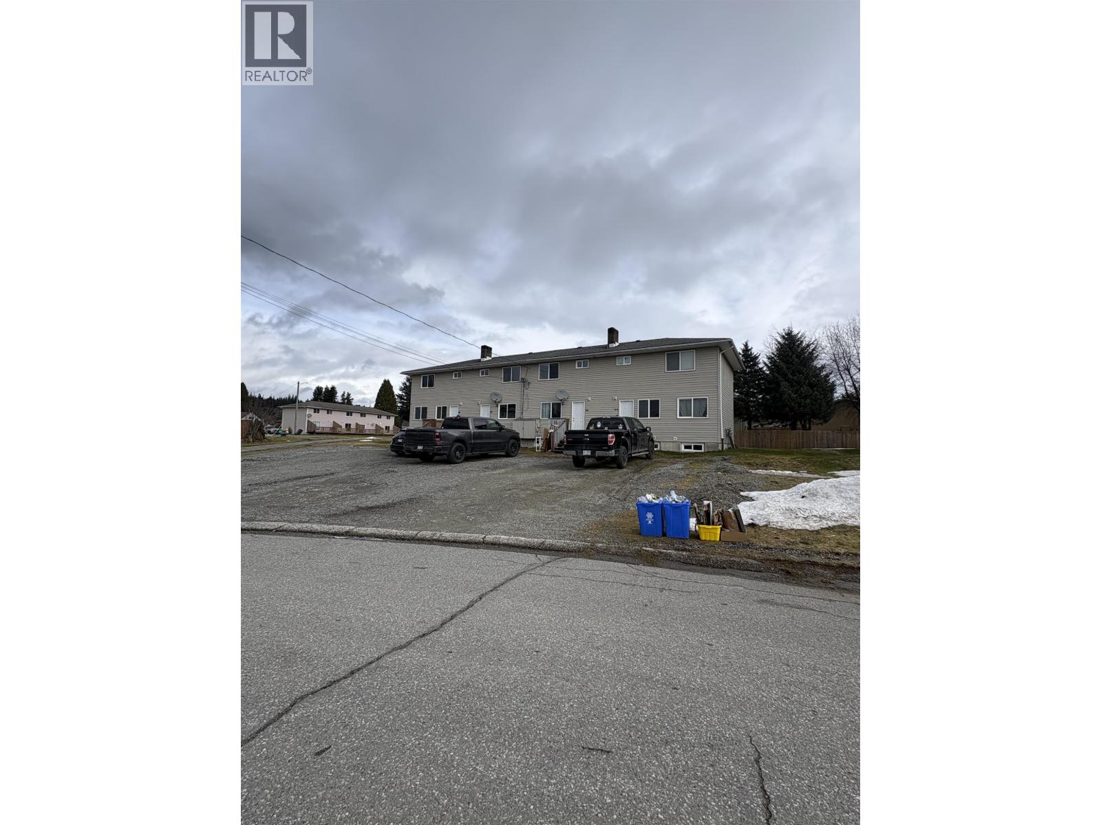 60-66 WEDEENE STREET, Kitimat