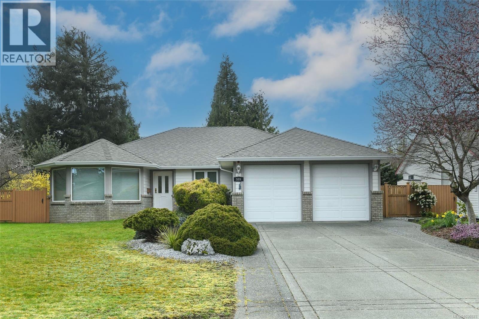 555 Haida Street - main photo