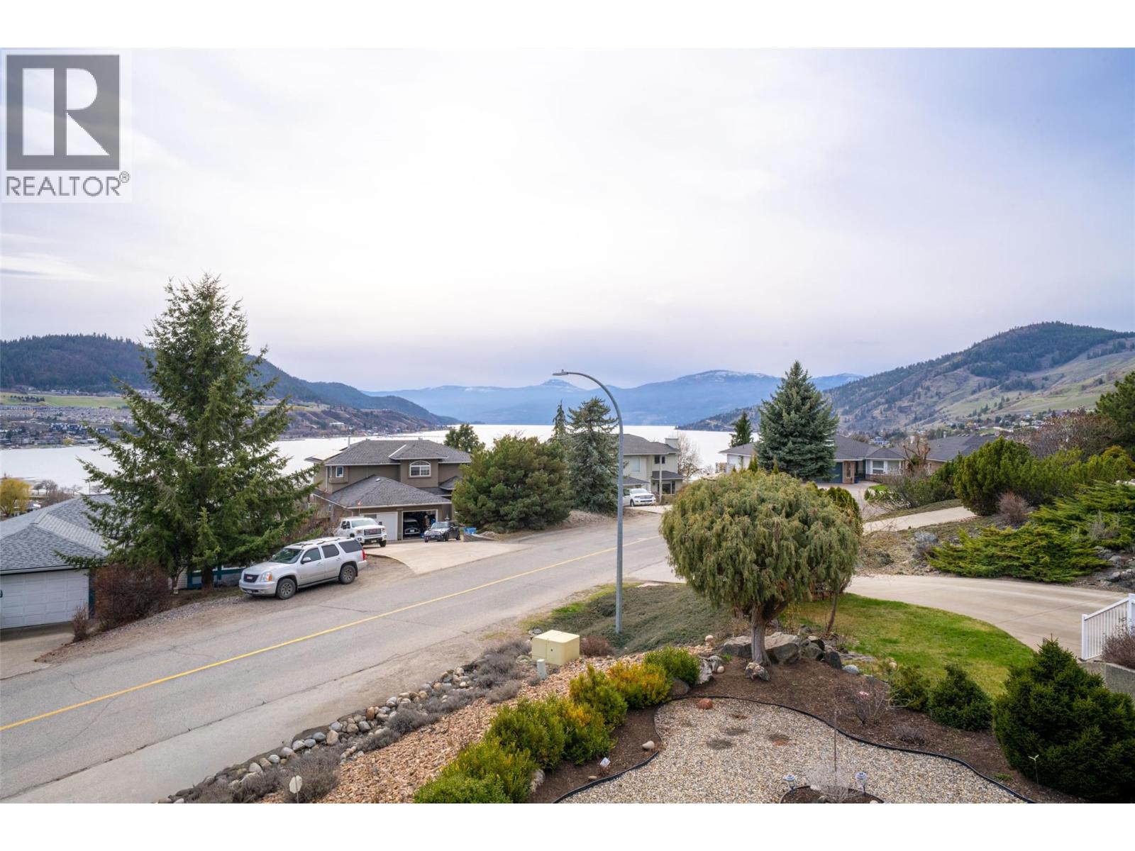 6815 Cameo Drive N, Vernon