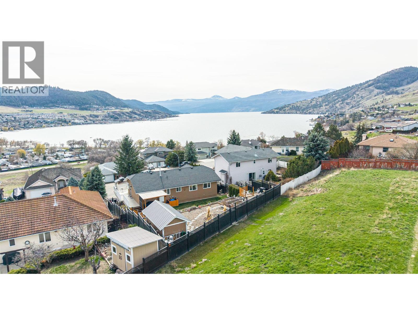 6815 Cameo Drive N, Vernon