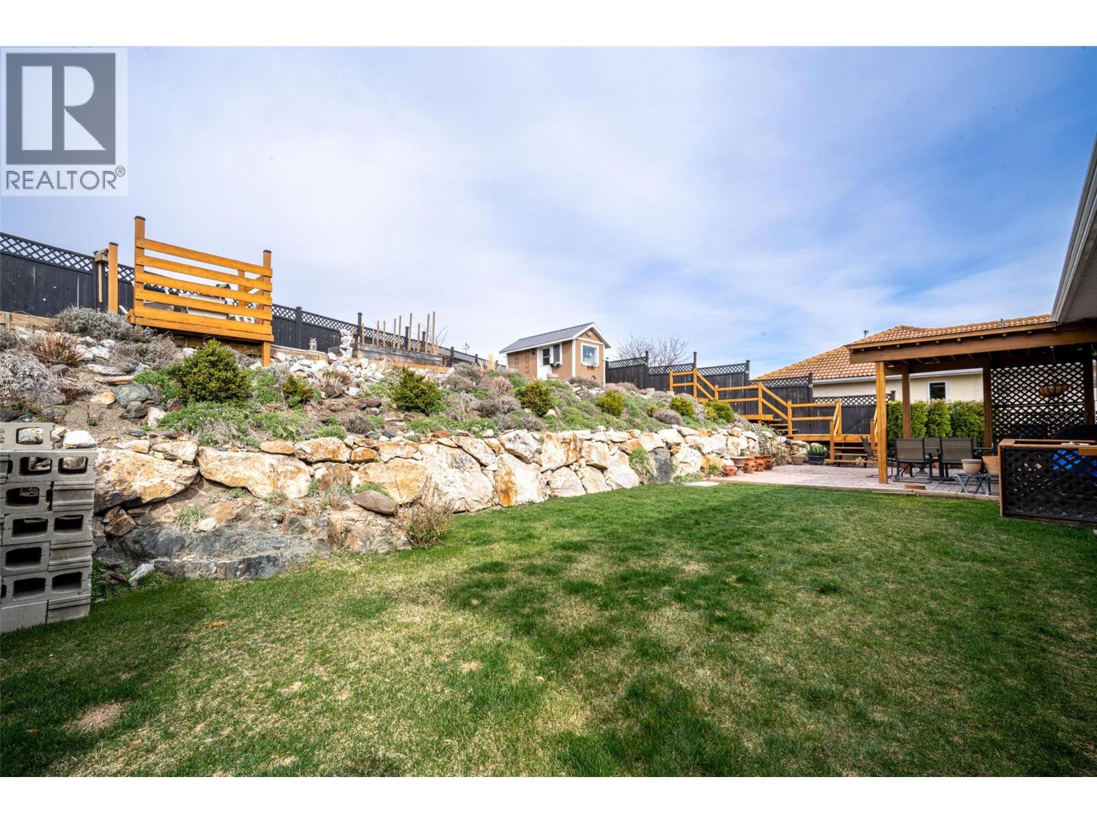 6815 Cameo Drive N, Vernon