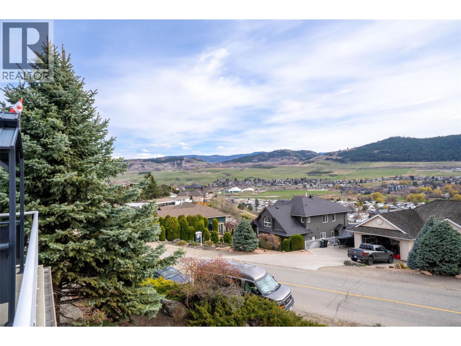 6815 Cameo Drive N, Vernon