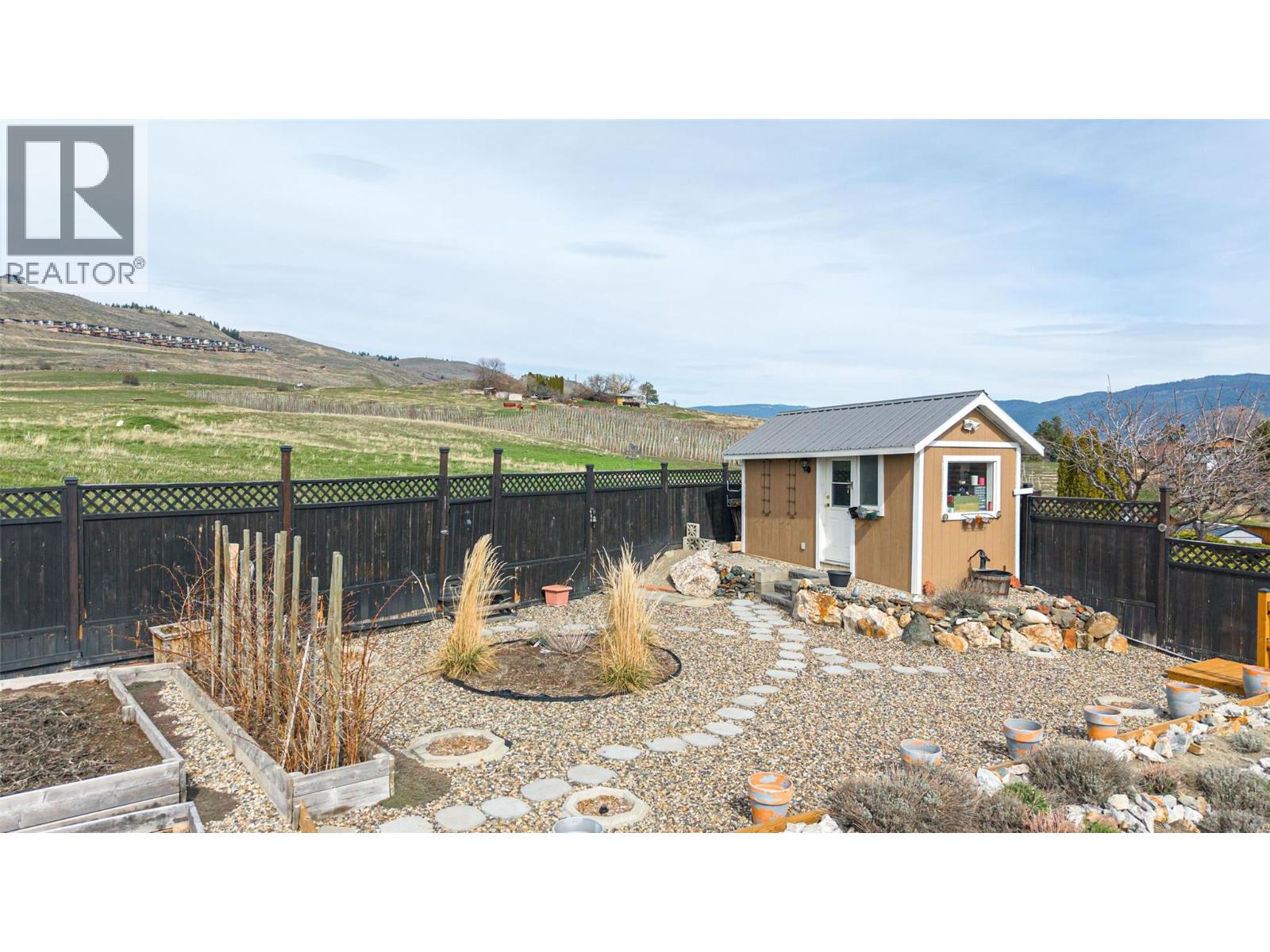 6815 Cameo Drive N, Vernon