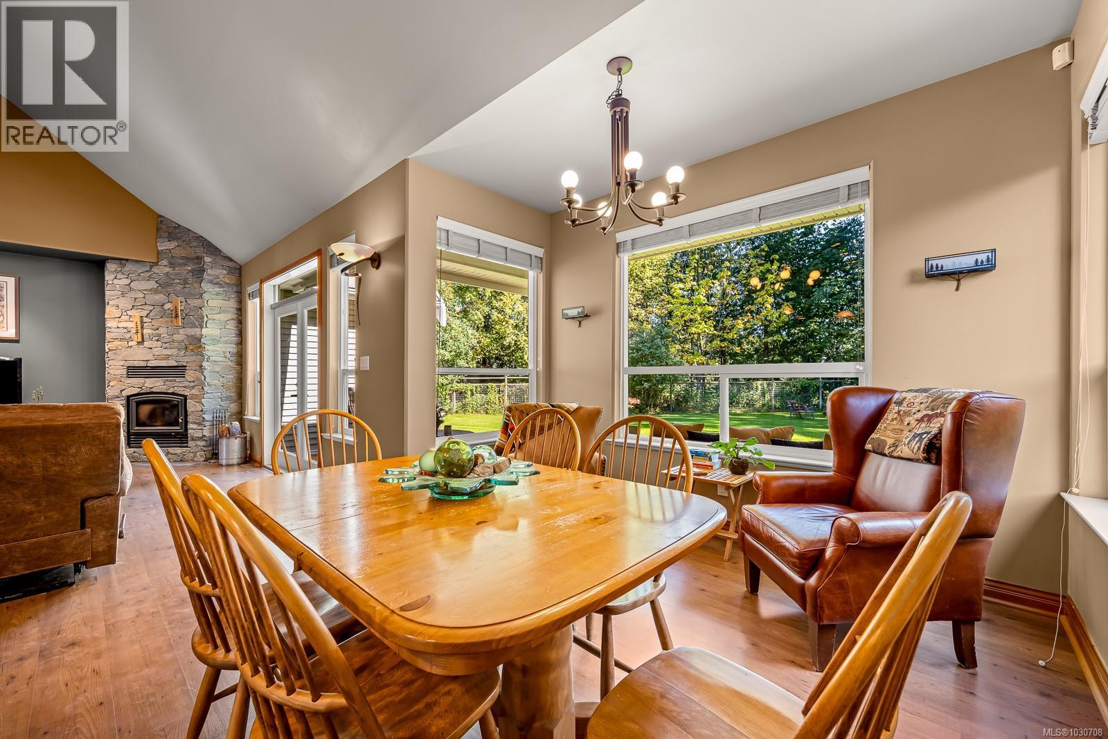 2435 CHARLEVILLE RD - 14