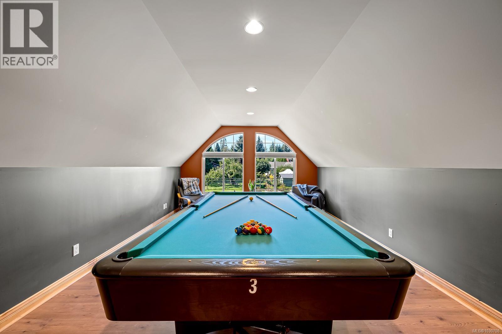 2435 CHARLEVILLE RD - 30