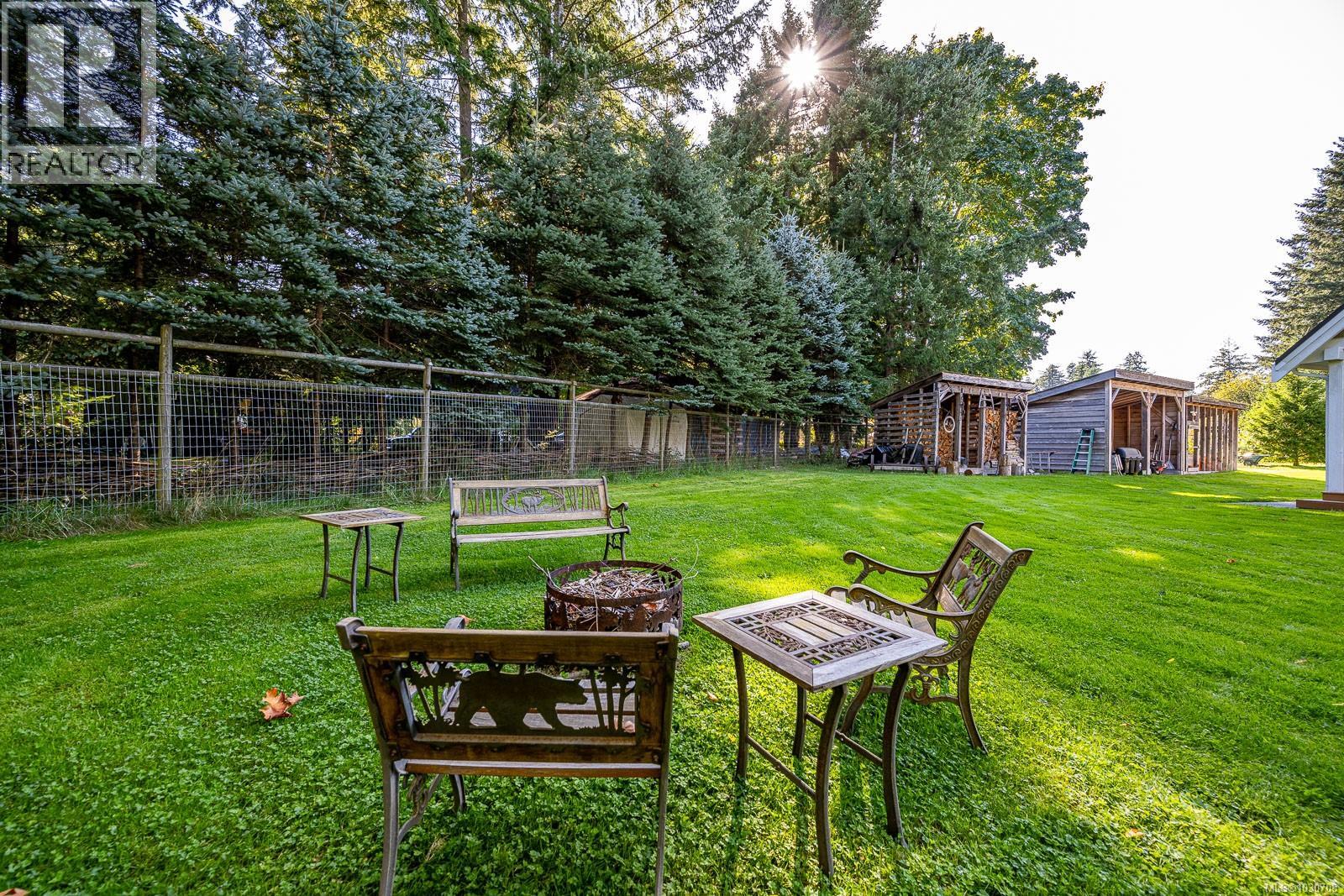 2435 CHARLEVILLE RD - 41