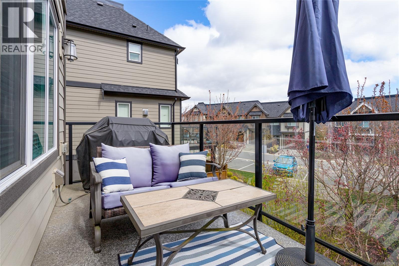 1212 Moonstone Loop, Langford