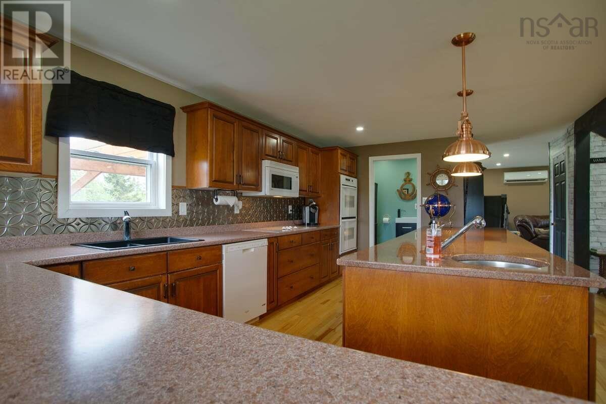 Property 20 of 51 of 4320 Granville Road