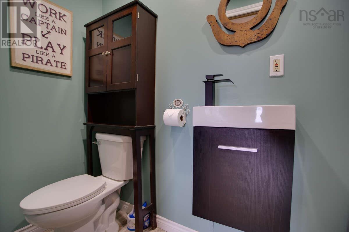 Property 21 of 51 of 4320 Granville Road