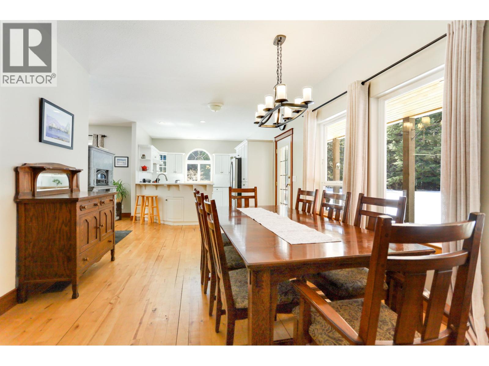 499 QUATSINO BOULEVARD, Kitimat