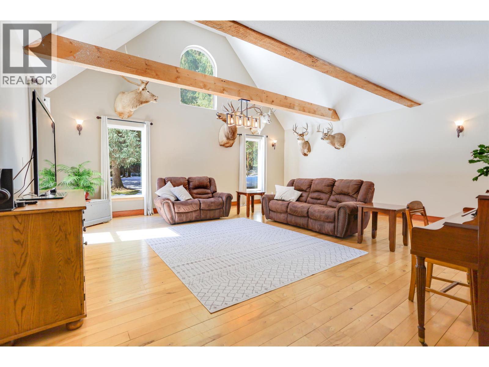 499 QUATSINO BOULEVARD, Kitimat