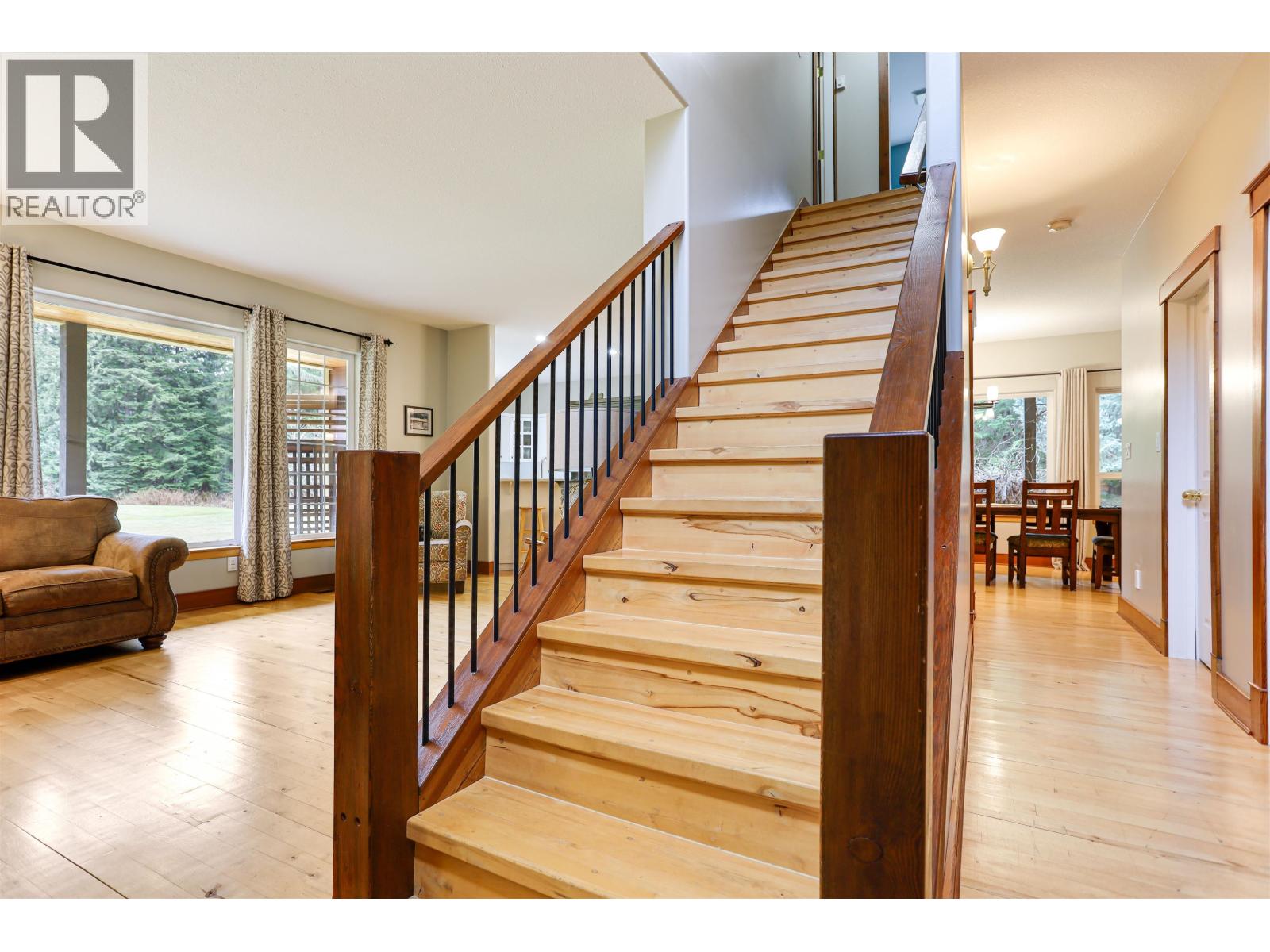 499 QUATSINO BOULEVARD, Kitimat