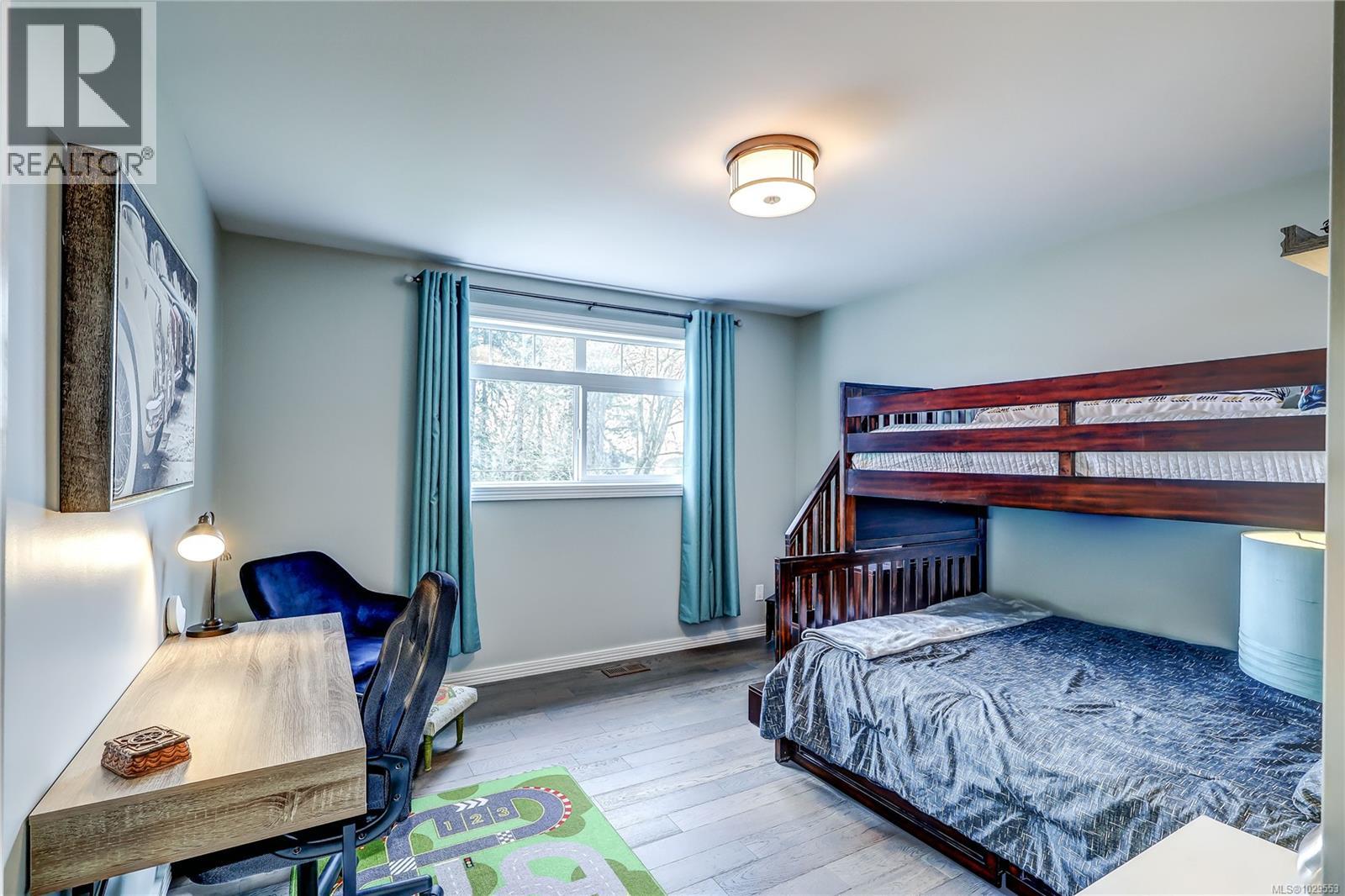 1569 Murdoch Rd, Nanaimo