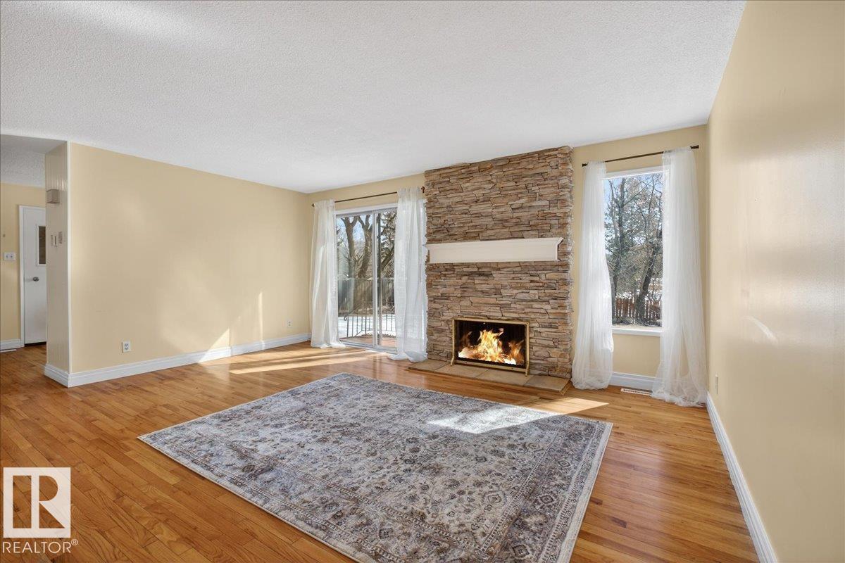 1953 GLENMORE AV, Sherwood Park