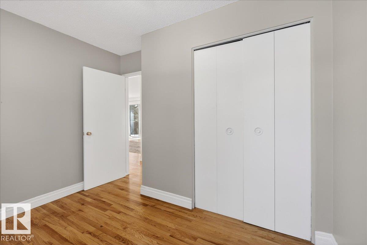 1953 GLENMORE AV, Sherwood Park