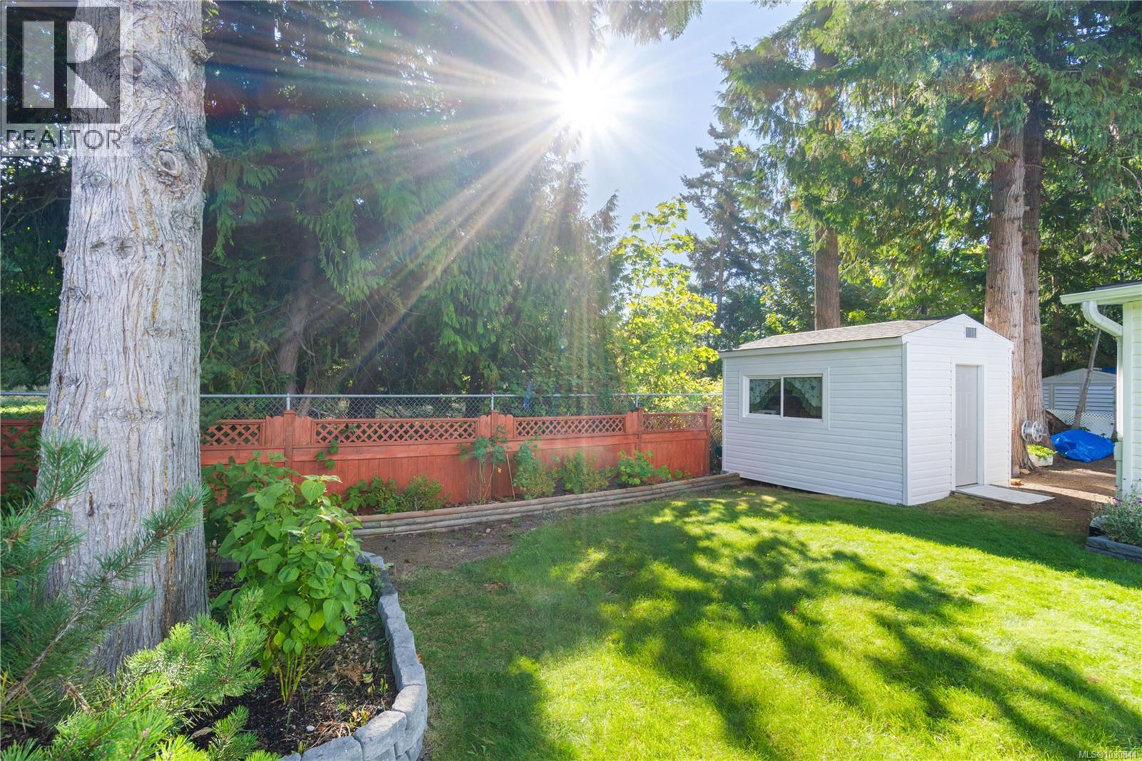 3812 KING ARTHUR DR - 6