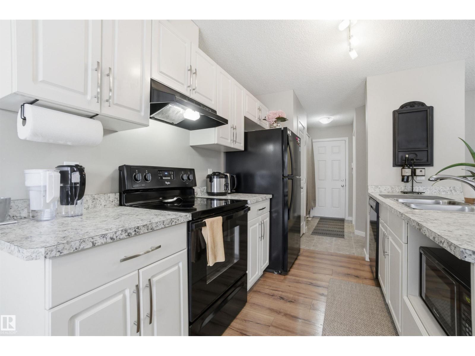 13905 138 ST NW, Edmonton