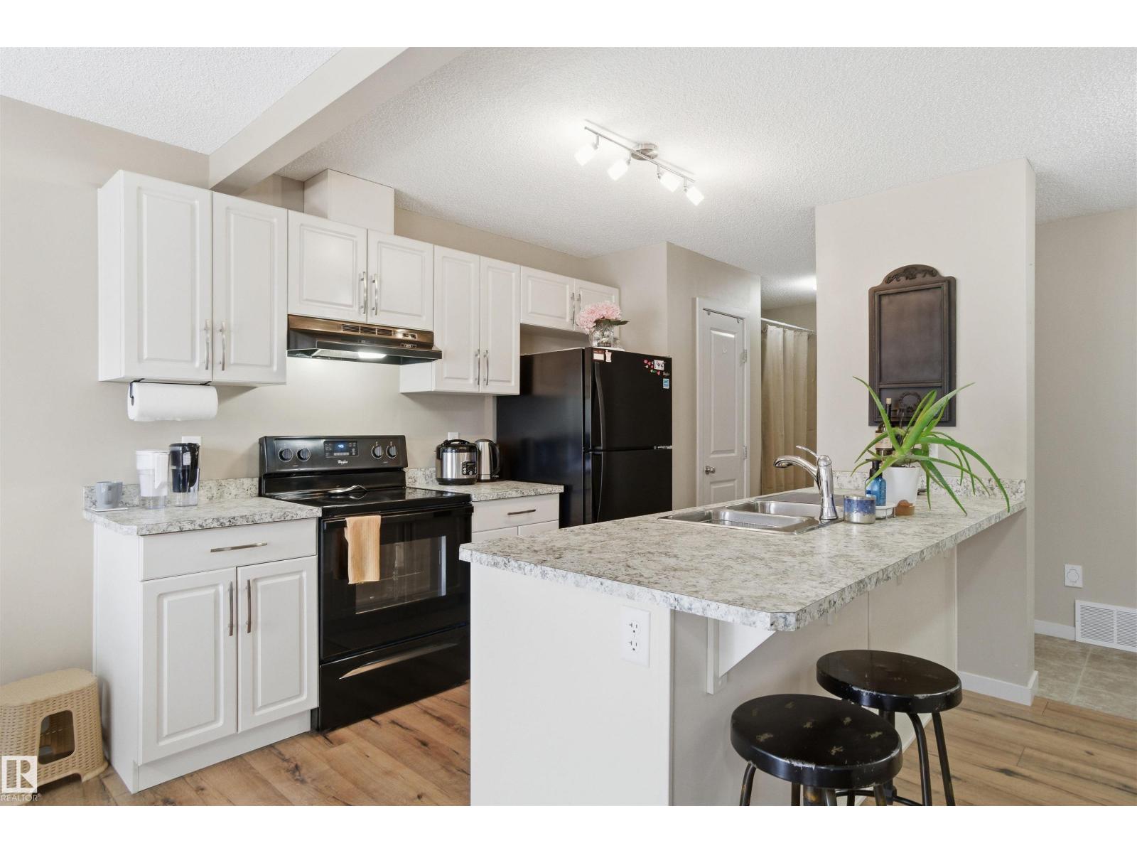 13905 138 ST NW, Edmonton